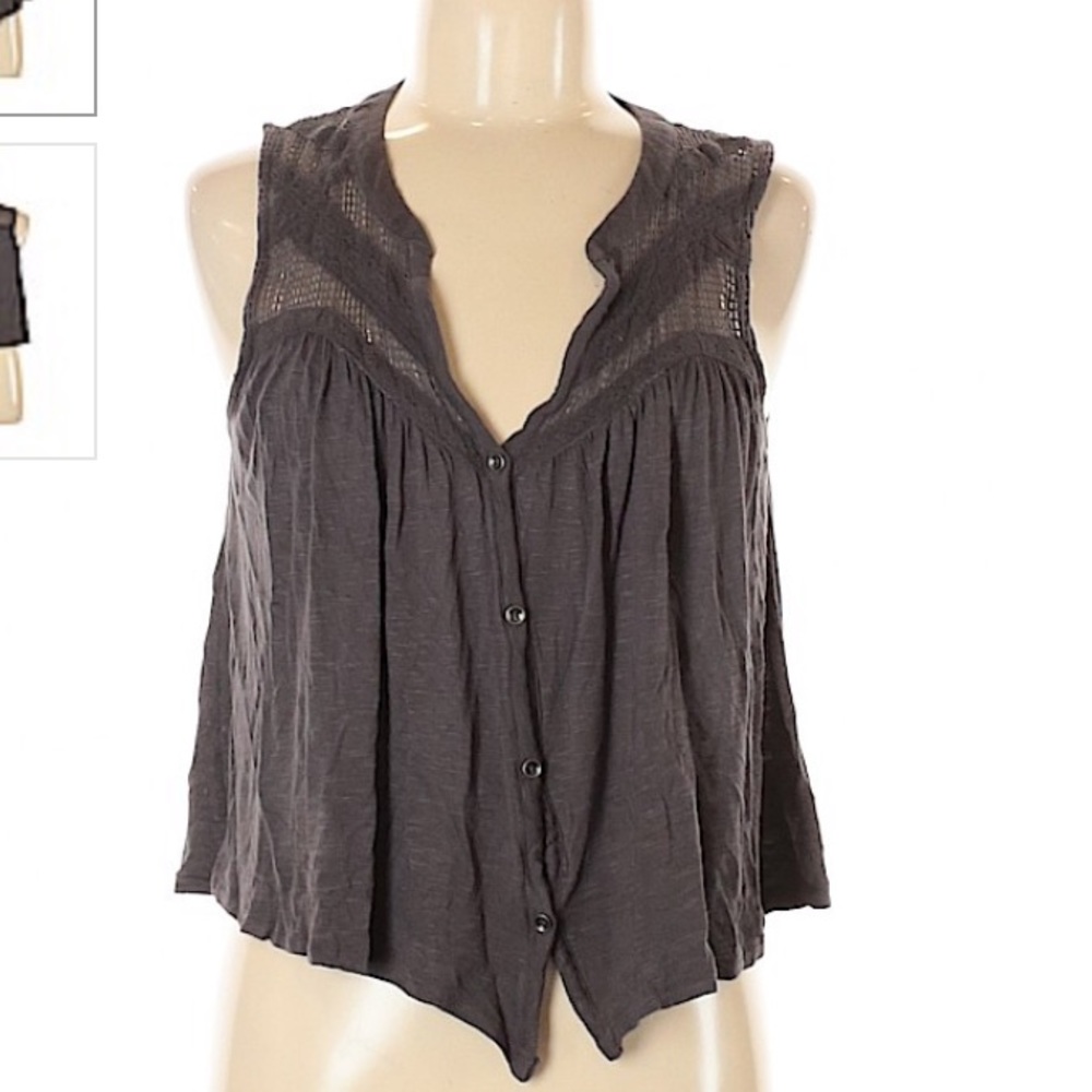Ecote sleeveless top size M- great condition